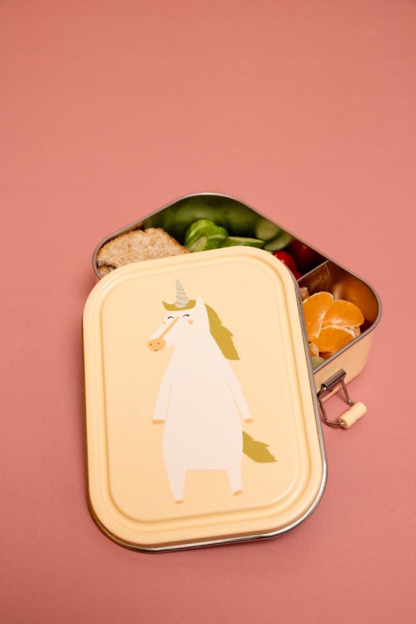 Metalinė užkandžių dėžutė Metalinė užkandžių dėžutė