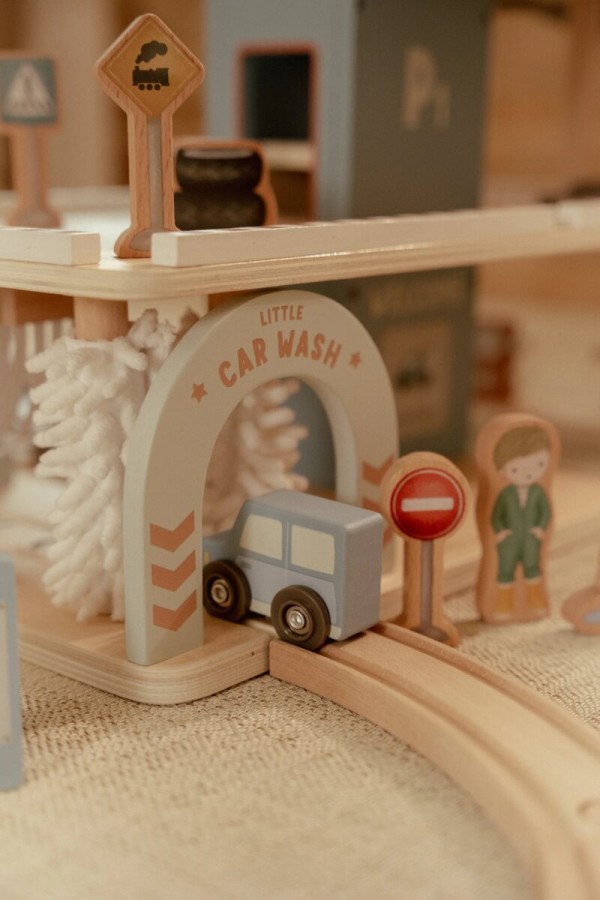 Medinis parkingas-garažas