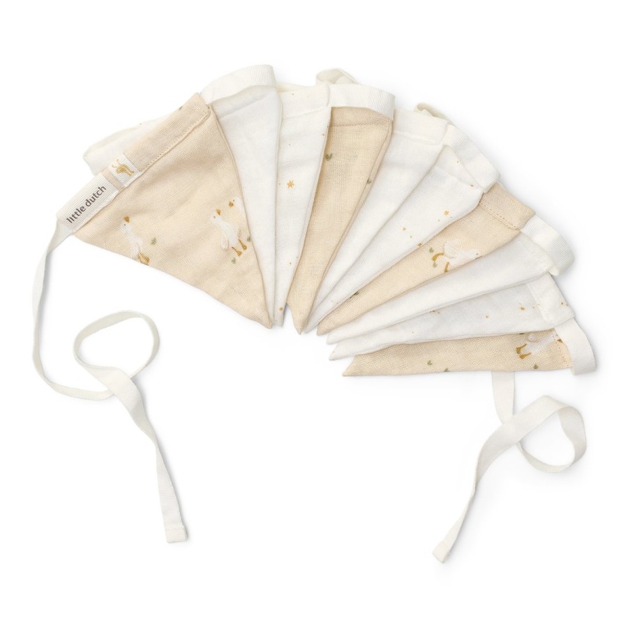 Medžiaginė girlianda. Medžiaginė girlianda.